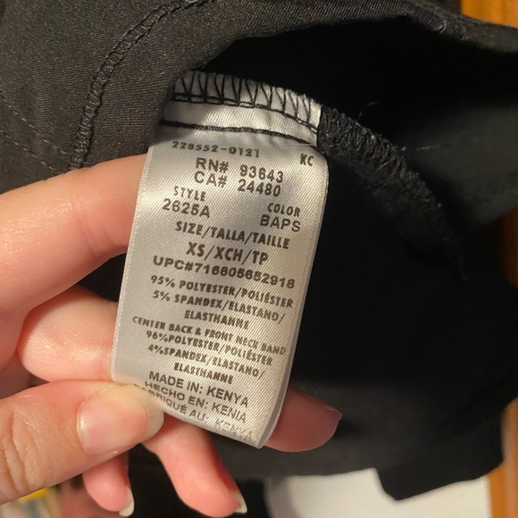 Cherokee Infinity scrub set - Picture 3 of 3